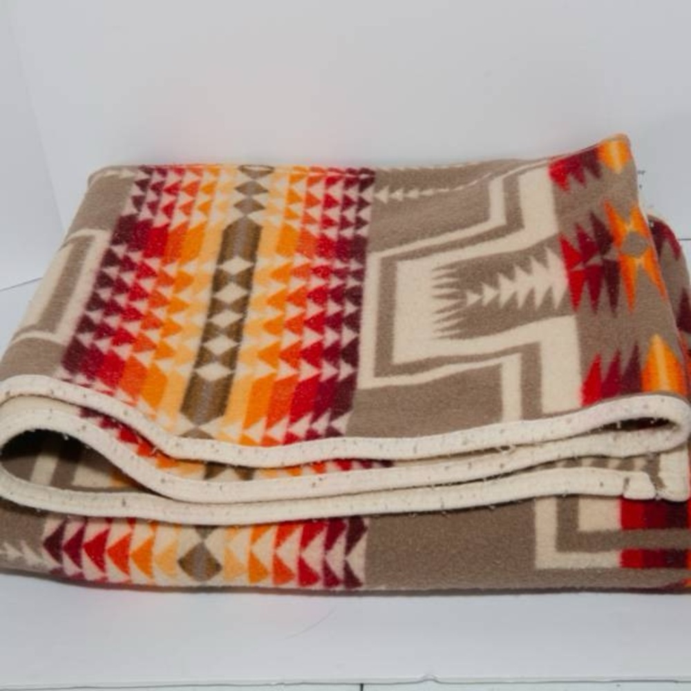 NWT Vintage Pendleton Beaver State Wool Blanket